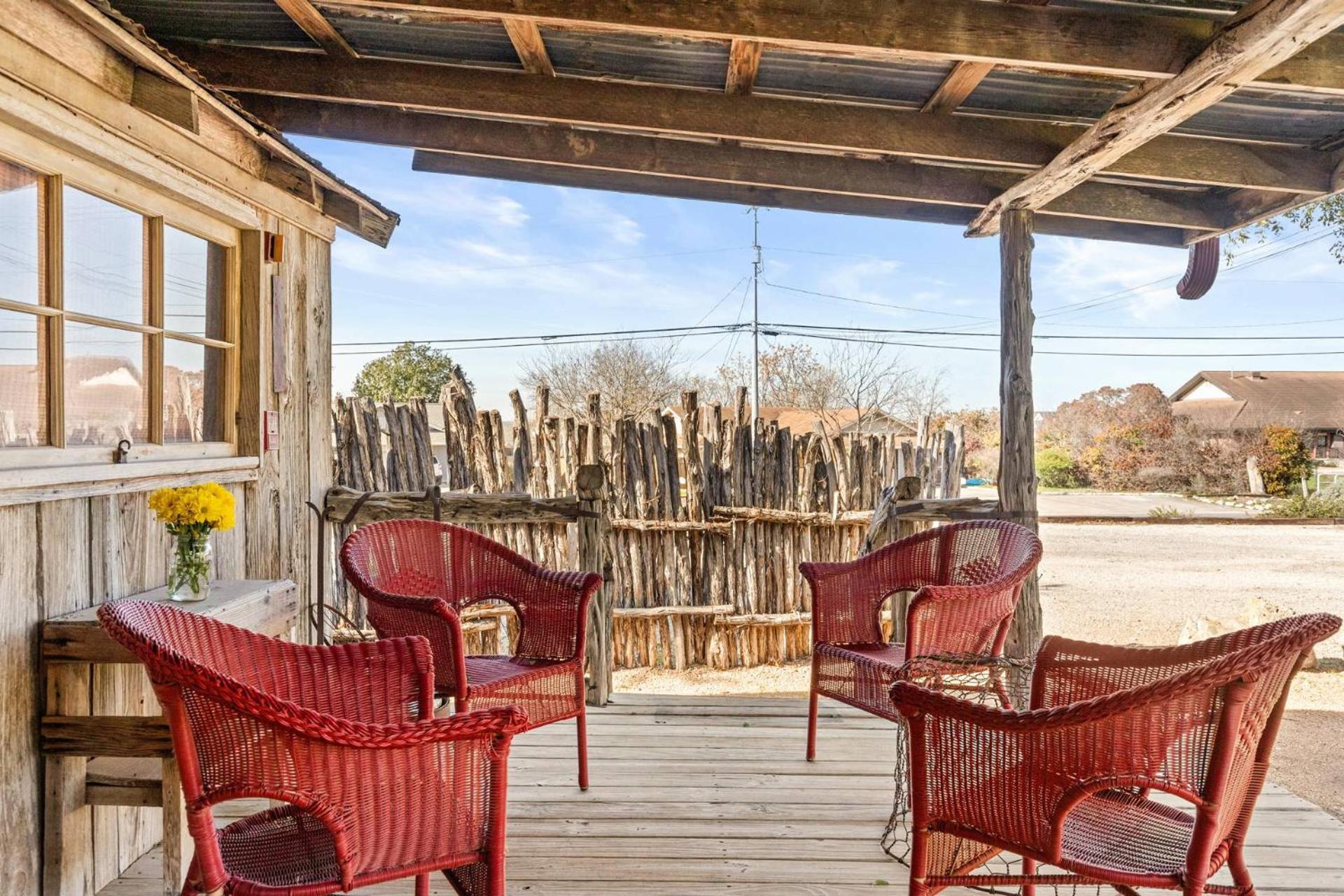 #6 The Root Cellar At Garrison In Gruene Villa New Braunfels Buitenkant foto